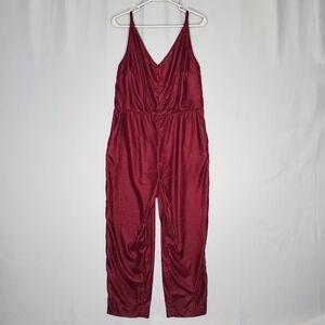 Banana Republic Velvet Crop Jumpsuit Womens 10 Red Sleeveless V-Neck Pocket